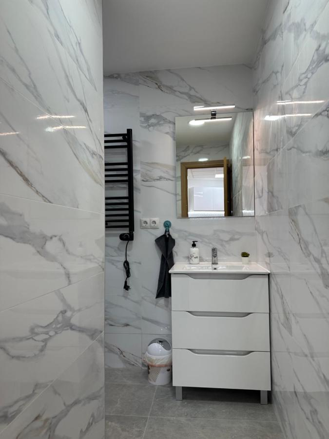 Rooms Laborde มาดริด ภายนอก รูปภาพ